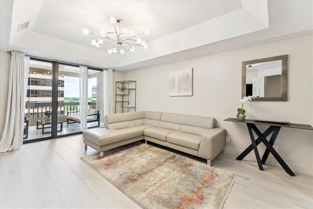 Foto del edificio - 5909 Luther Ln