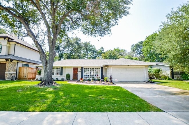 Building Photo - 5421 Pagewood Ln