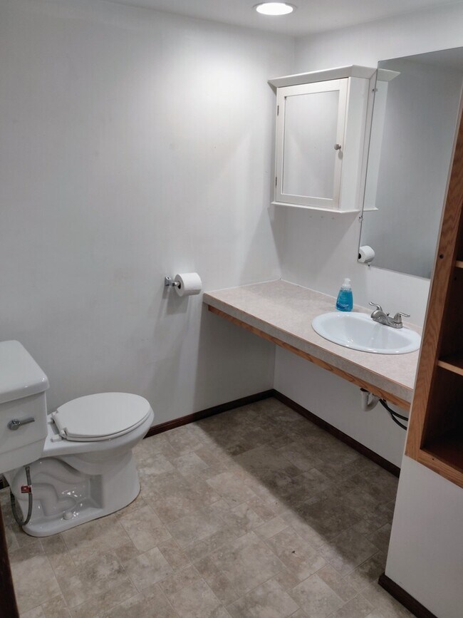 Foto del edificio - 107 1st St NE