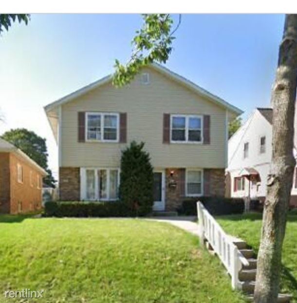 Primary Photo - 3219A S 42nd St