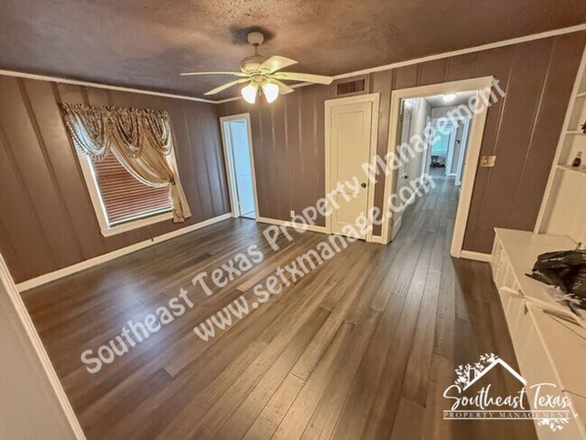 Foto del edificio - 2640 Louisiana Ave