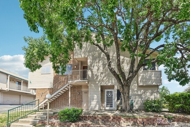 Building Photo - 349 Harmony Ct