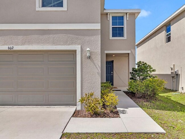 Photo - 602 Olive Conch St House