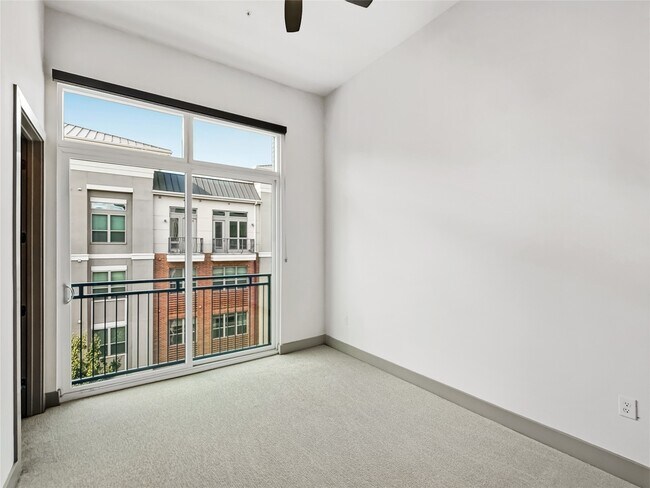 Foto del edificio - 170 Malone St