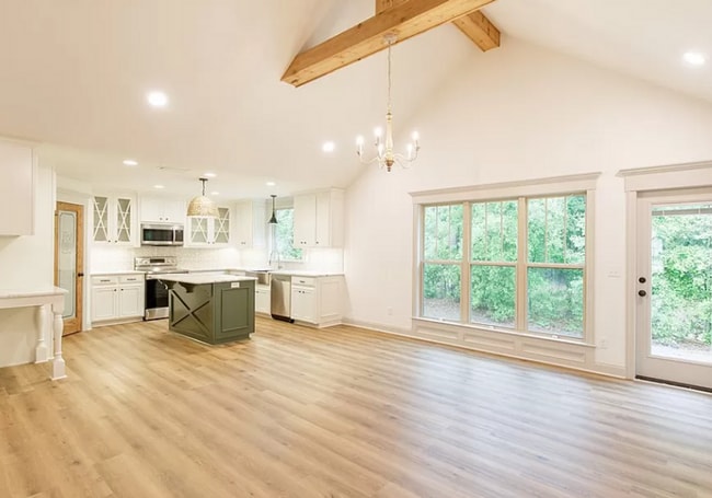Building Photo - Charming 4-Bedroom Rental Home with Modern Upgrades in Northlake Subdivision, Valdosta, GA