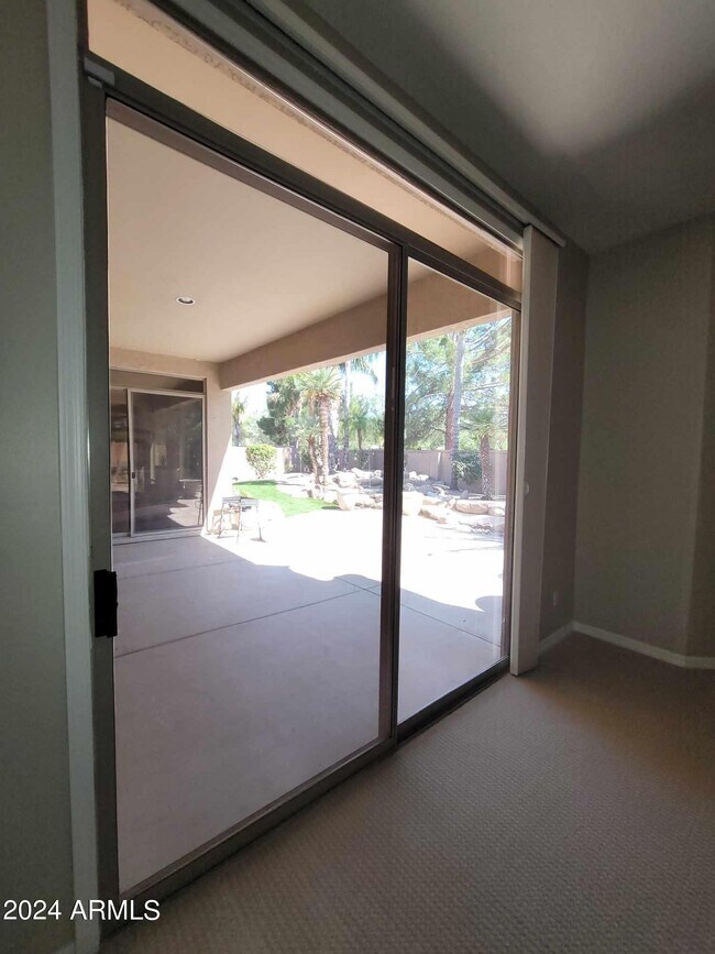 Building Photo - 2461 W Marlin Dr