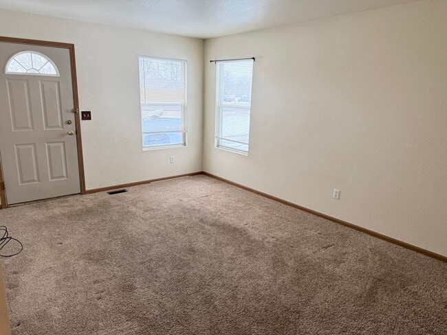 Building Photo - County Farm - 4180/4182