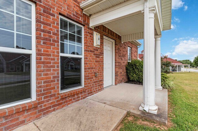 Foto del edificio - The Patio Homes at Springdale