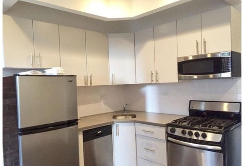 Primary Photo - 242 E 39th St