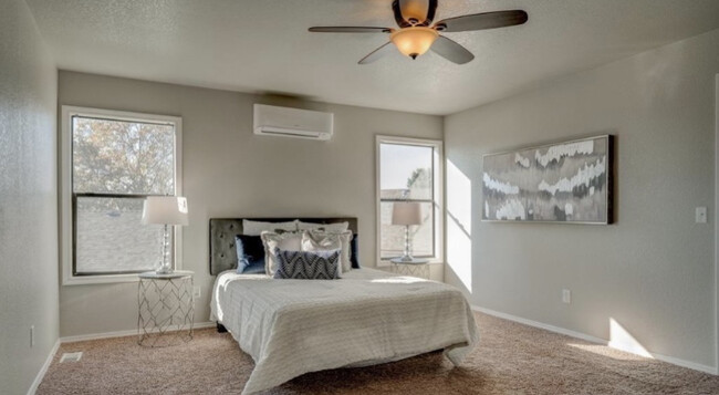 dormitorio principal - 4426 S Tinker Ave