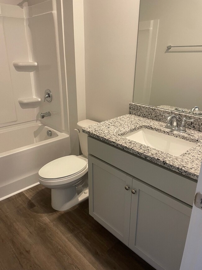 Foto del edificio - 5093 Roundhead Dr