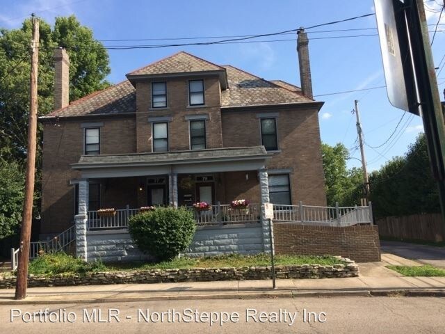 Primary Photo - 77-79 W Hubbard Ave