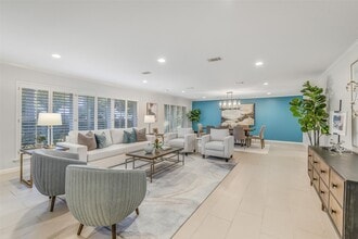 Building Photo - 12326 Old Oaks Dr