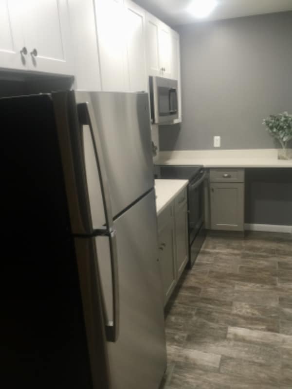 Building Photo - 77 Woodside Knolls Dr