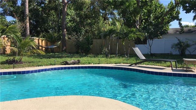 Photo - 902 NE 34th St Apartment