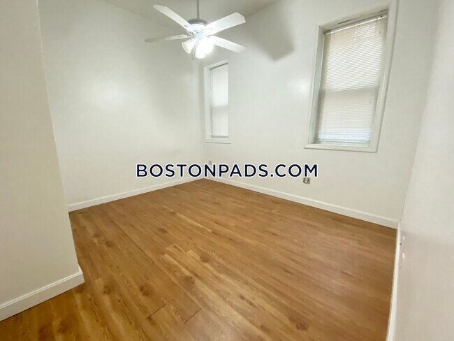 Foto del edificio - 26 Hemenway St