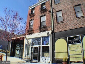 Building Photo - 958 N 2nd St