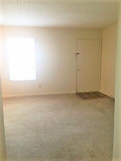 Foto del edificio - 8606 Standing Oak Dr
