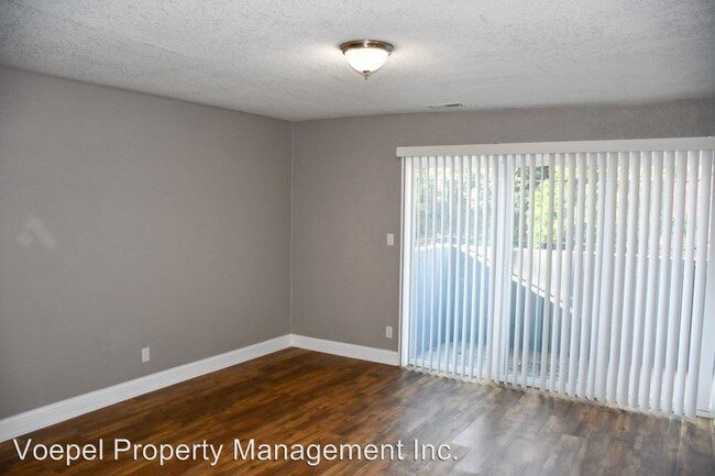 Building Photo - 116 W 38th St