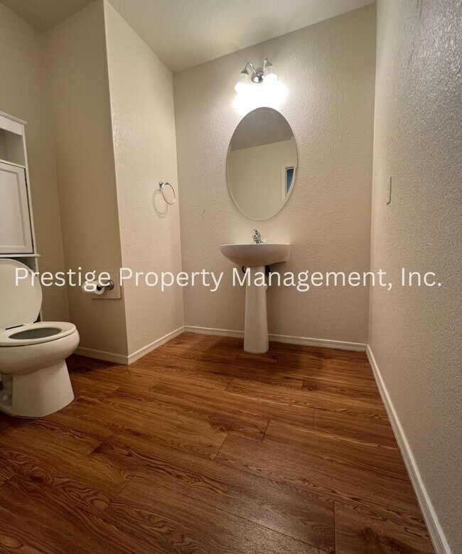 Building Photo - Nice Sahuarita Home with Open Kitchen!!