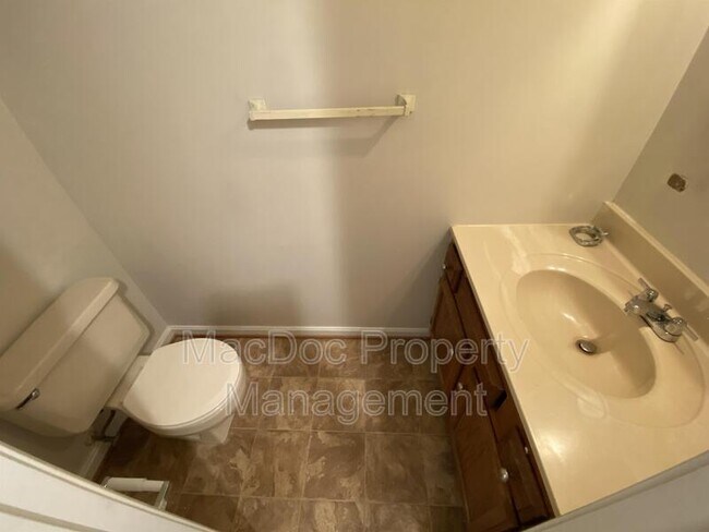 Foto del edificio - 184 Farrell Ln
