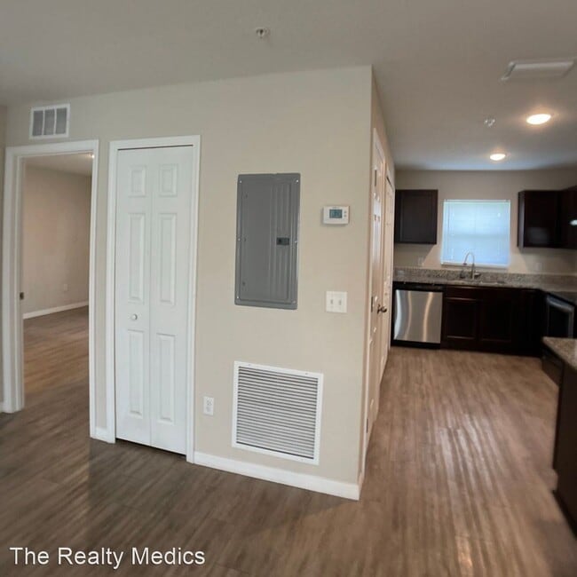 Building Photo - 2 br, 2 bath House - 41 Juniper Pass Unit 2