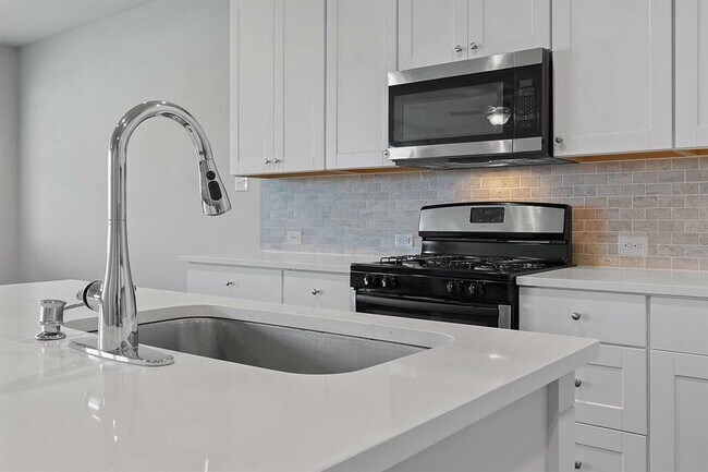 Building Photo - 6069 Malta Cir