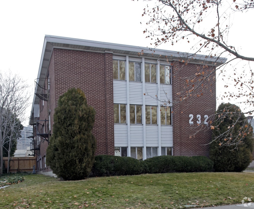 Building Photo - 232 N 200 W