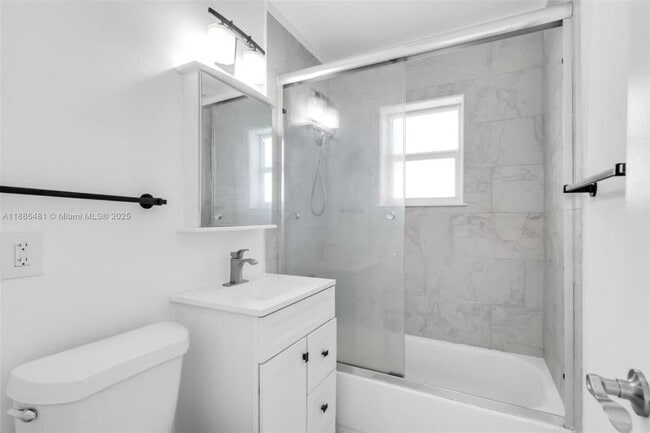 Foto del edificio - 3 bedroom in Hollywood FL 33020