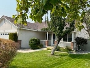 Building Photo - 9689 Northrup Dr