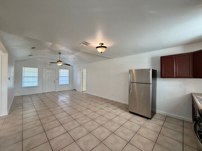 Foto del edificio - 167 Shelley Ln