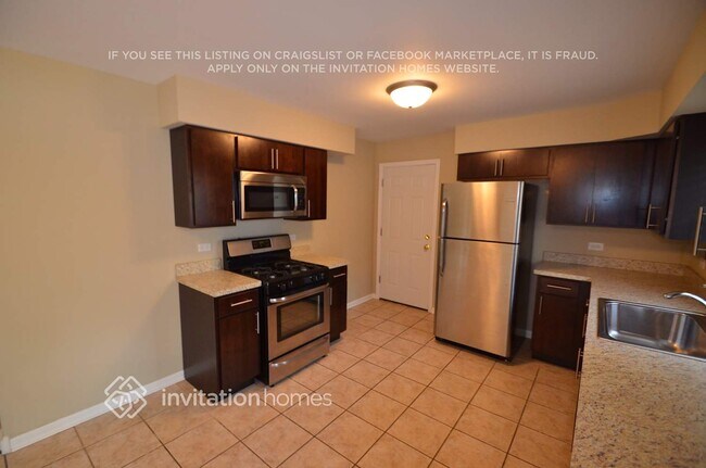 Foto del edificio - 445 N Douglas Ave