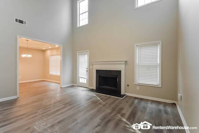 Building Photo - Two Story In Cul de Sac in Riverdale