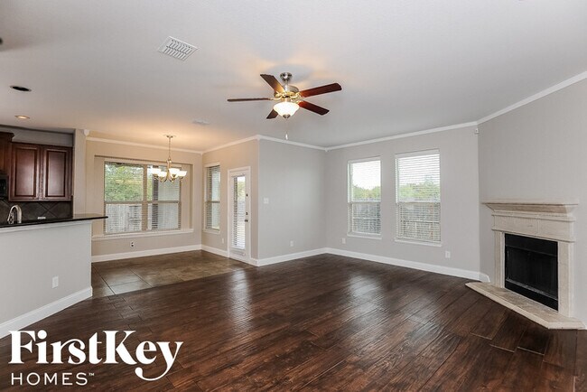 Building Photo - 5701 Fountain Flat Dr