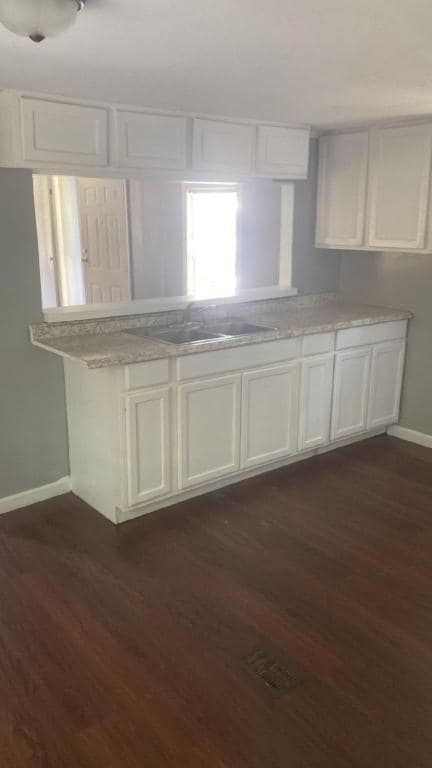 Building Photo - 2828 Redwing Ln