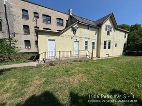 Building Photo - 1506 Park Ave