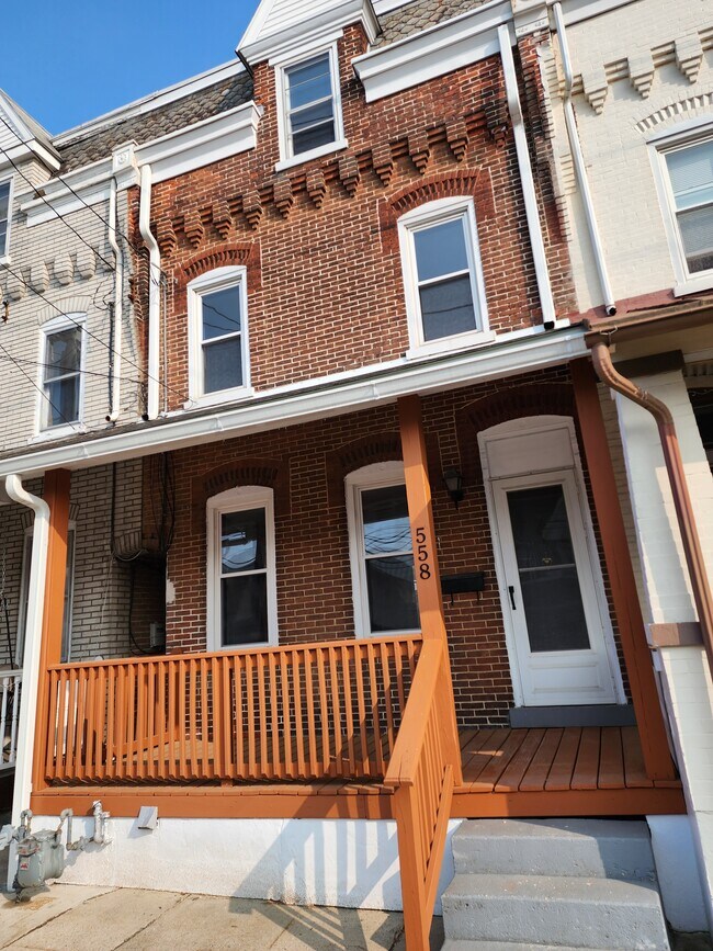 558 Broad St, Emmaus, PA 18049 Townhome Rentals in Emmaus PA