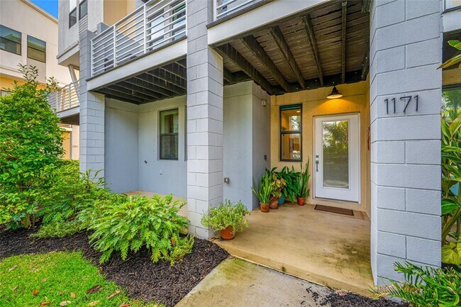 Foto del edificio - 1171 25th Ln N