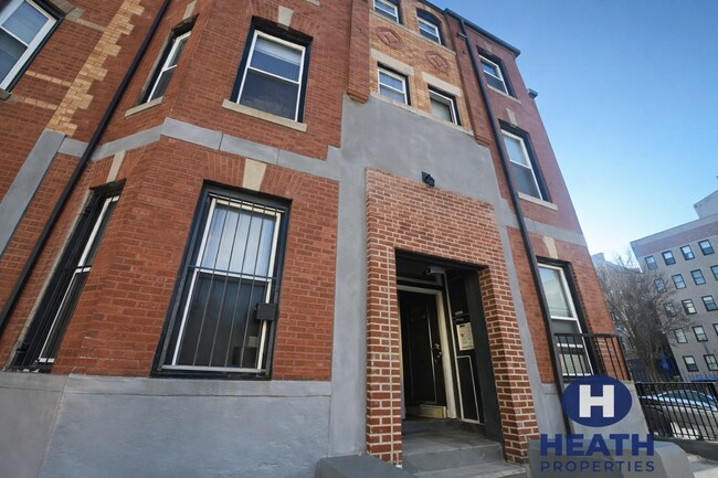 Foto del edificio - 210 Hemenway St