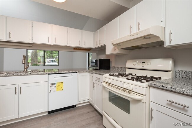 Building Photo - 11914 W Briar Patch Dr