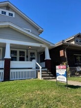 Building Photo - 1225 S Champion Ave