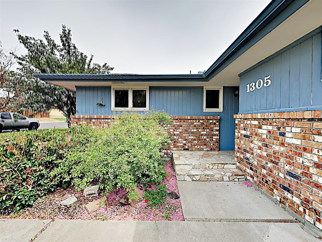 Primary Photo - 4 br, 2 bath House - 1305 S 22nd Ave