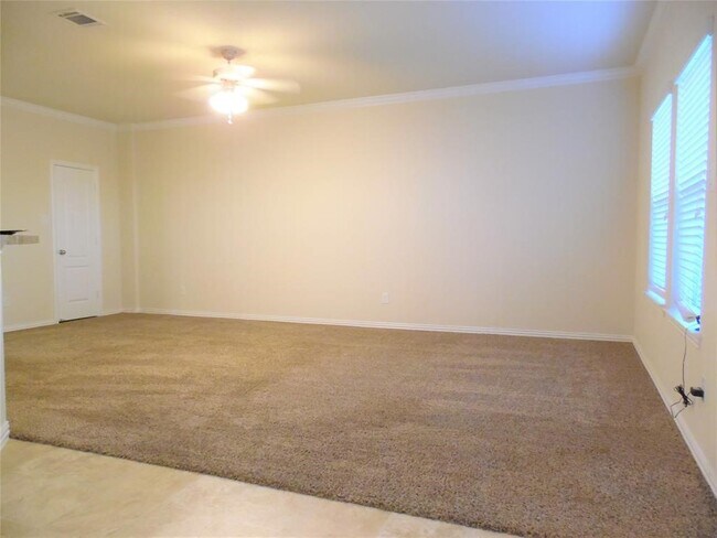 Foto del edificio - 5106 Gable Ln