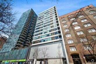 Building Photo - 1345 S Wabash Ave