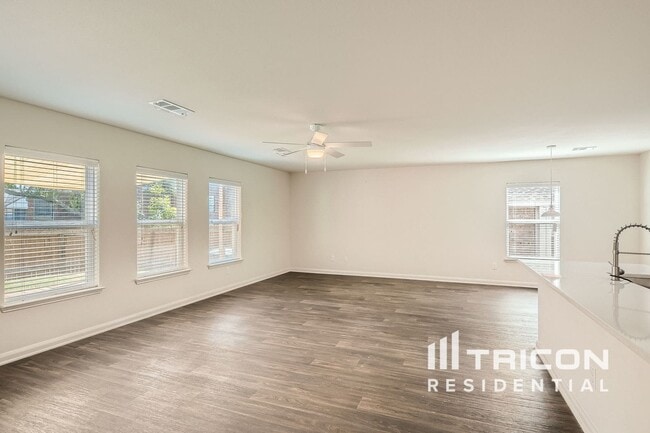Building Photo - 1026 Barrymore Ln