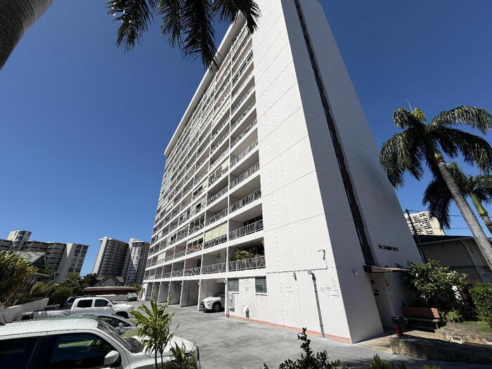 To register for the showing time below, note the 4 digit code: 3864 and click "APPLY NOW."(mobile... - To register for the showing time below, note the 4 digit code: 3864 and click "APPLY NOW."(mobile...