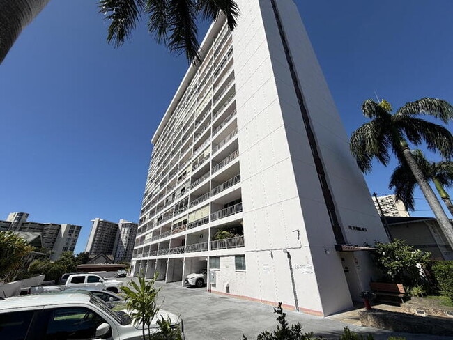 To register for the showing time below, note the 4 digit code: 3864 and click "APPLY NOW."(mobile... - To register for the showing time below, note the 4 digit code: 3864 and click "APPLY NOW."(mobile... House