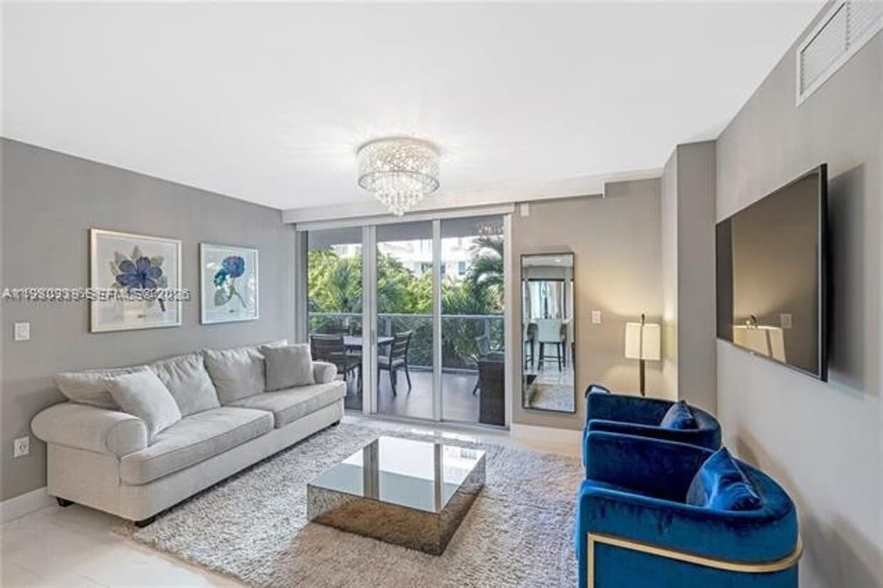 Photo - 1150 101st St # 202 (A11980339)