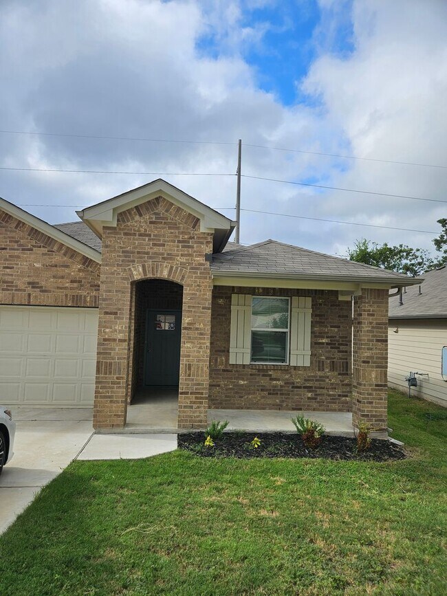 Foto del edificio - 4-Bedroom Home for Lease – Hutto, TX