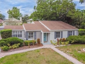 Building Photo - 4014 W Palmira Ave